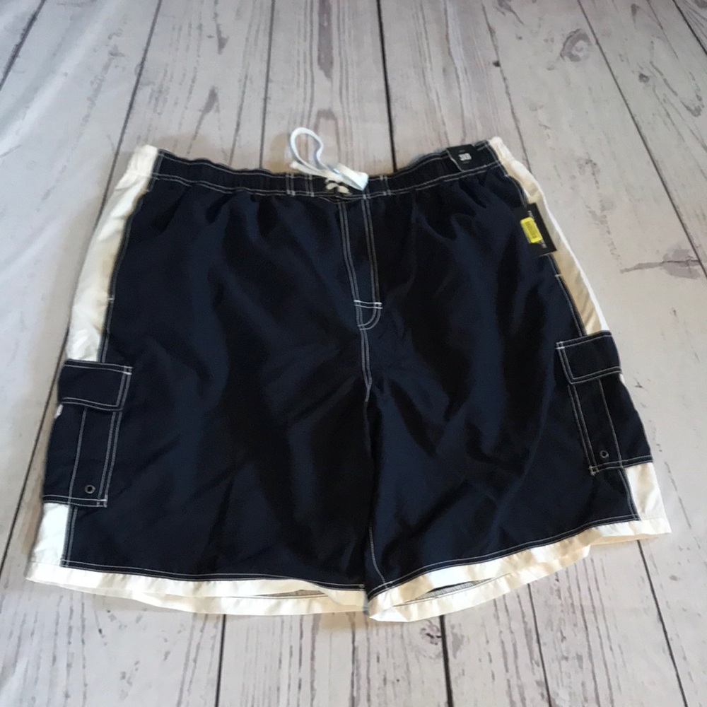 Roundtree & Yorke swim trunks